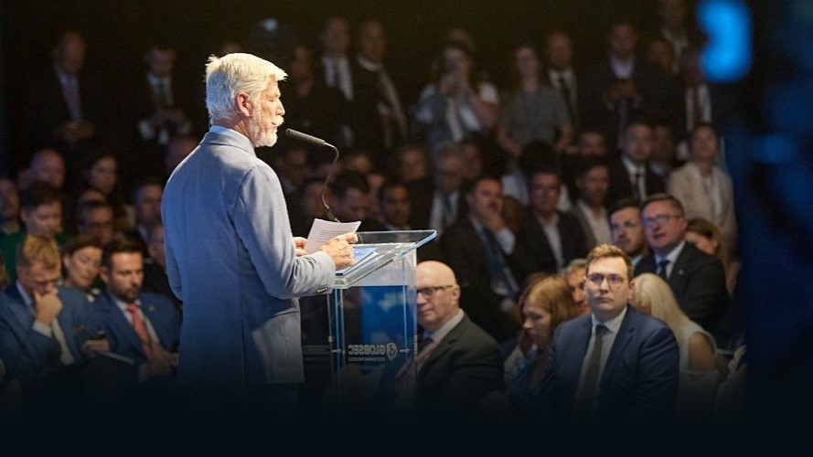 Στην Πράγα μεταβαίνει η βουλευτής Ε. Χαραλαμπίδου