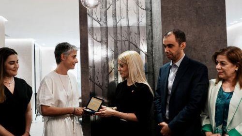 Tιμητικό βραβείο από ΚΣΜ στο Μεσογειακό Ινστιτούτο Μελετών Κοινωνικού Φύλου
