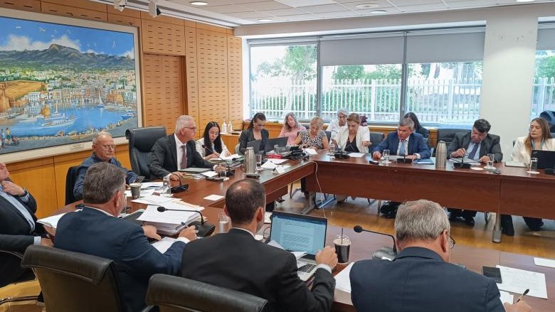 Ανάληψη ευθυνών από Κυβέρνηση για τερματικό στο Βασιλικό ζητούν Βουλευτές Ανάληψη ευθυνών από Κυβέρνηση για τερματικό στο Βασιλικό ζητούν Βουλευτές